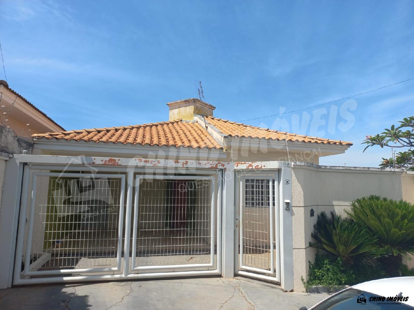 Casa de 2 Quartos, Sala, Cozinha