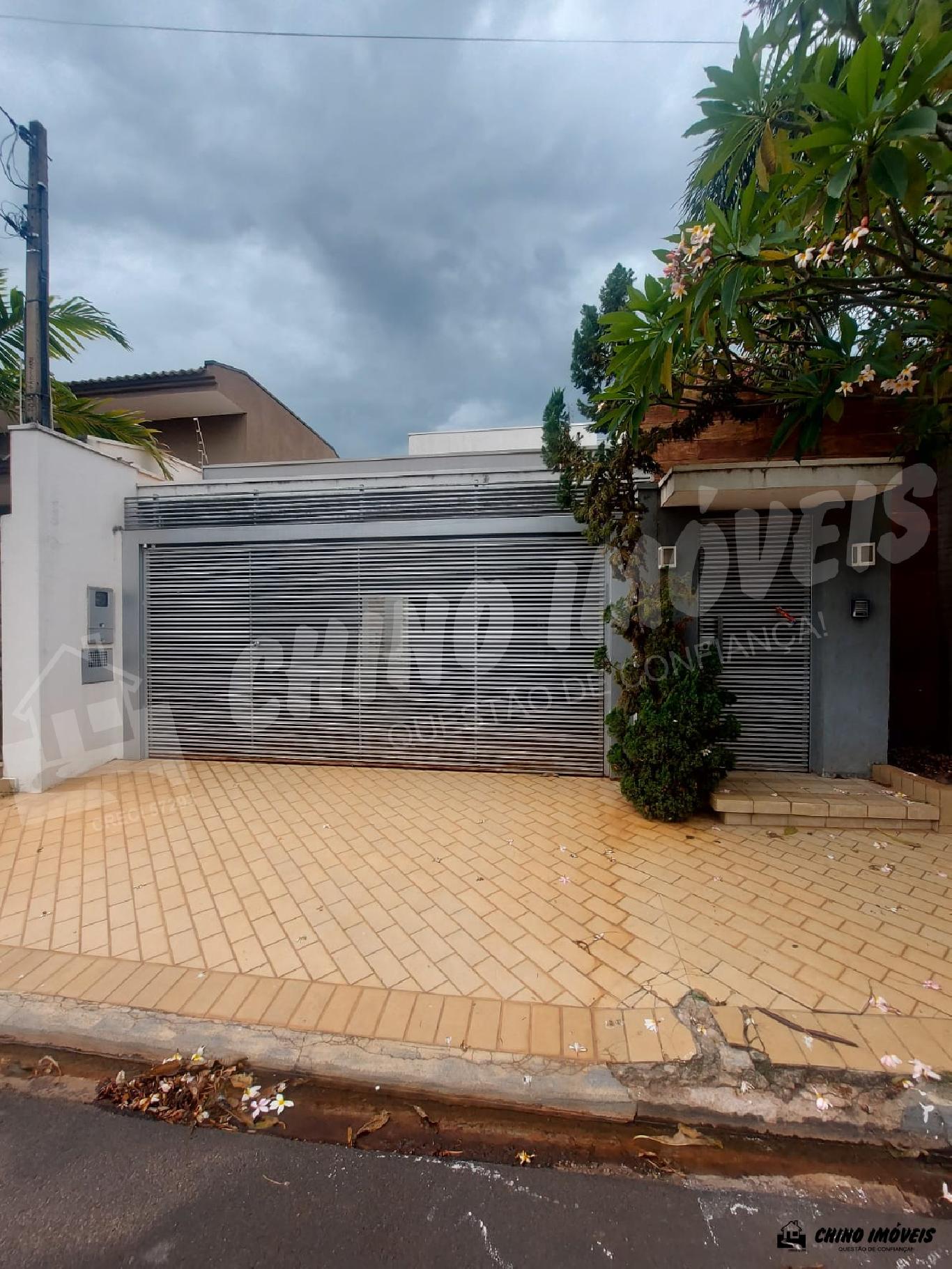 Linda casa para Locação!