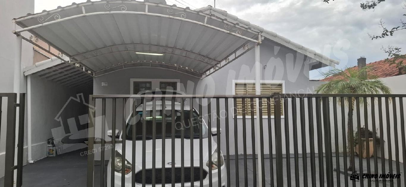 Aluga-se Casa Com 2 Quartos