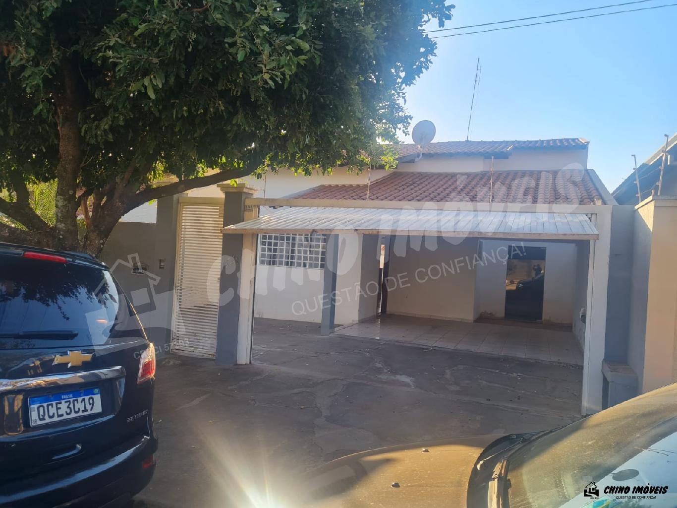 Casa 3 Dormitórios sendo 1 Suíte, Sala