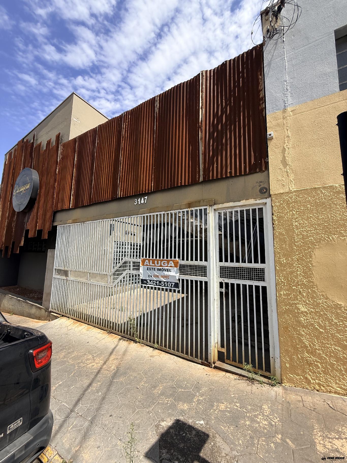 Salão comercial no centro de Votuporanga