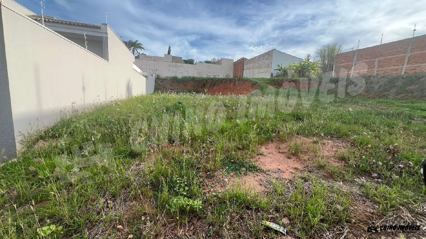 Vende-se terreno rua Copacabana -  496 m²- Parque Santa Felícia