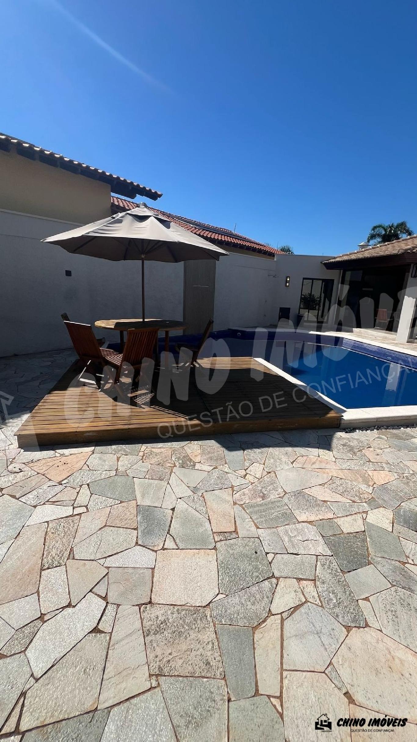 Mansão tipo resort à venda - Bairro Marão / Localização nobre