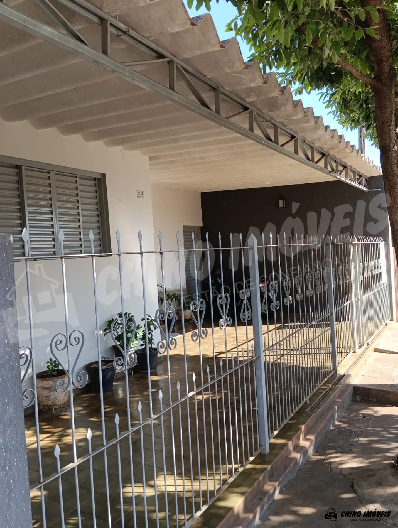 Casa de 3 Dormitórios, Sala, Cozinha