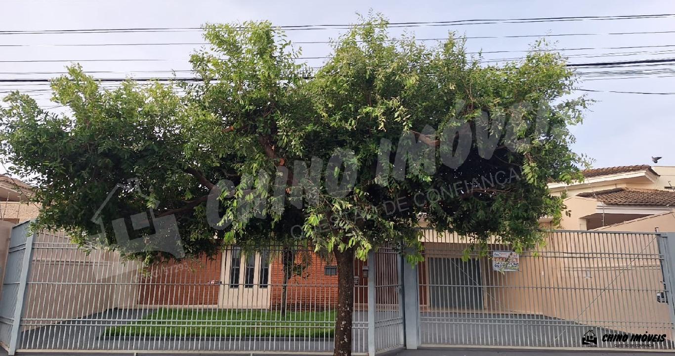 Linda casa para locação no San Remo!