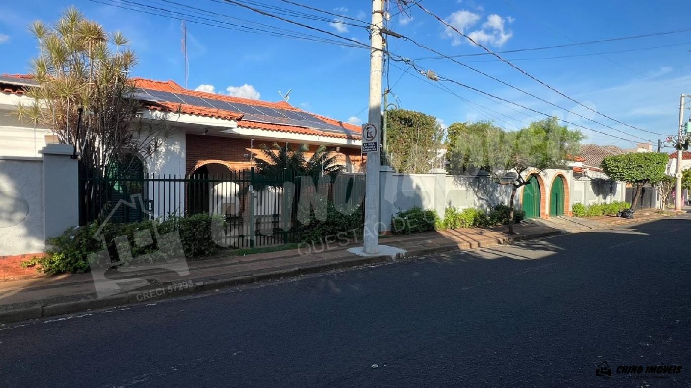 Casa à venda - Coração de Votuporanga / Excelente para ponto Comercial