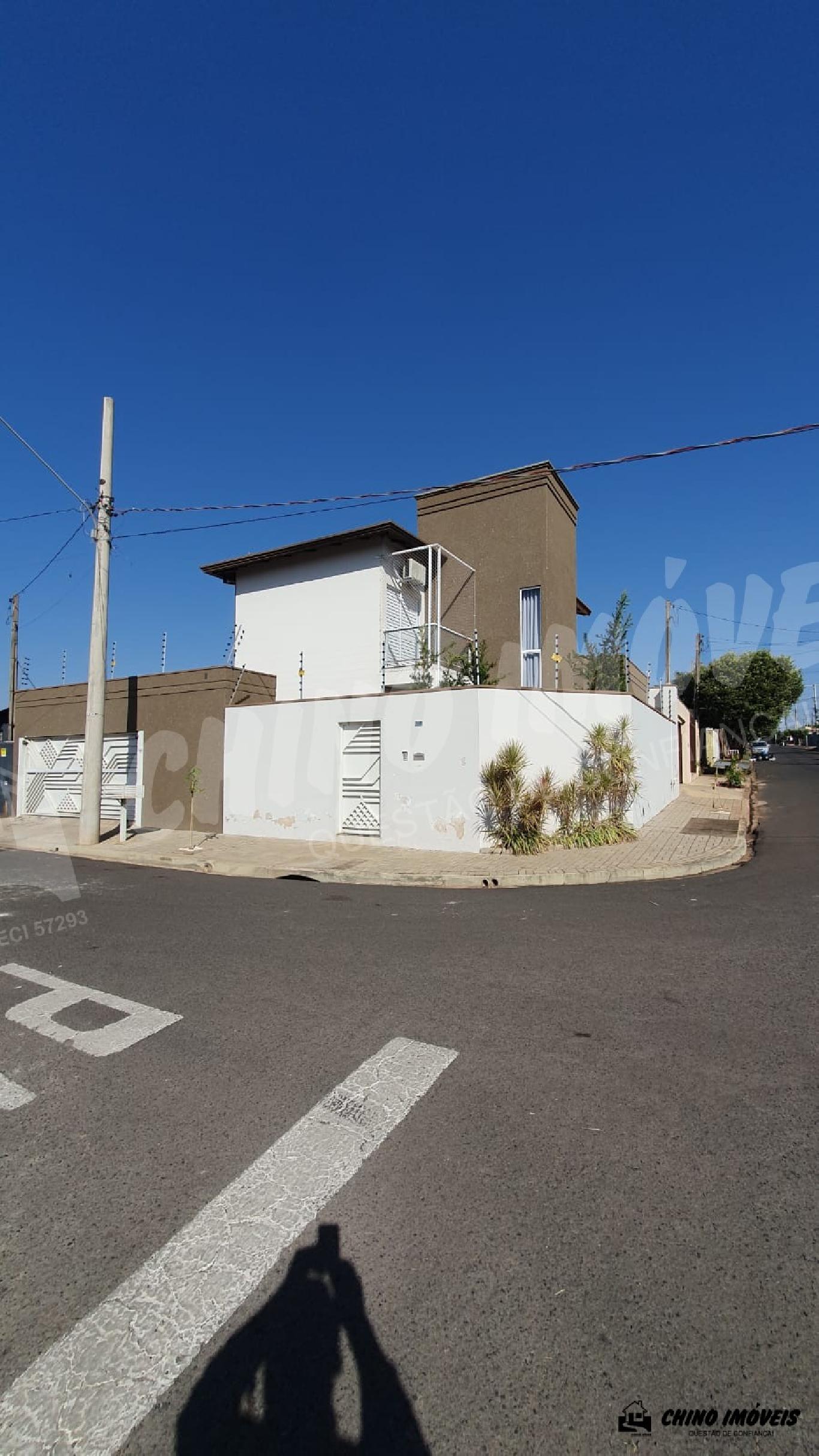 Belíssimo Sobrado à venda