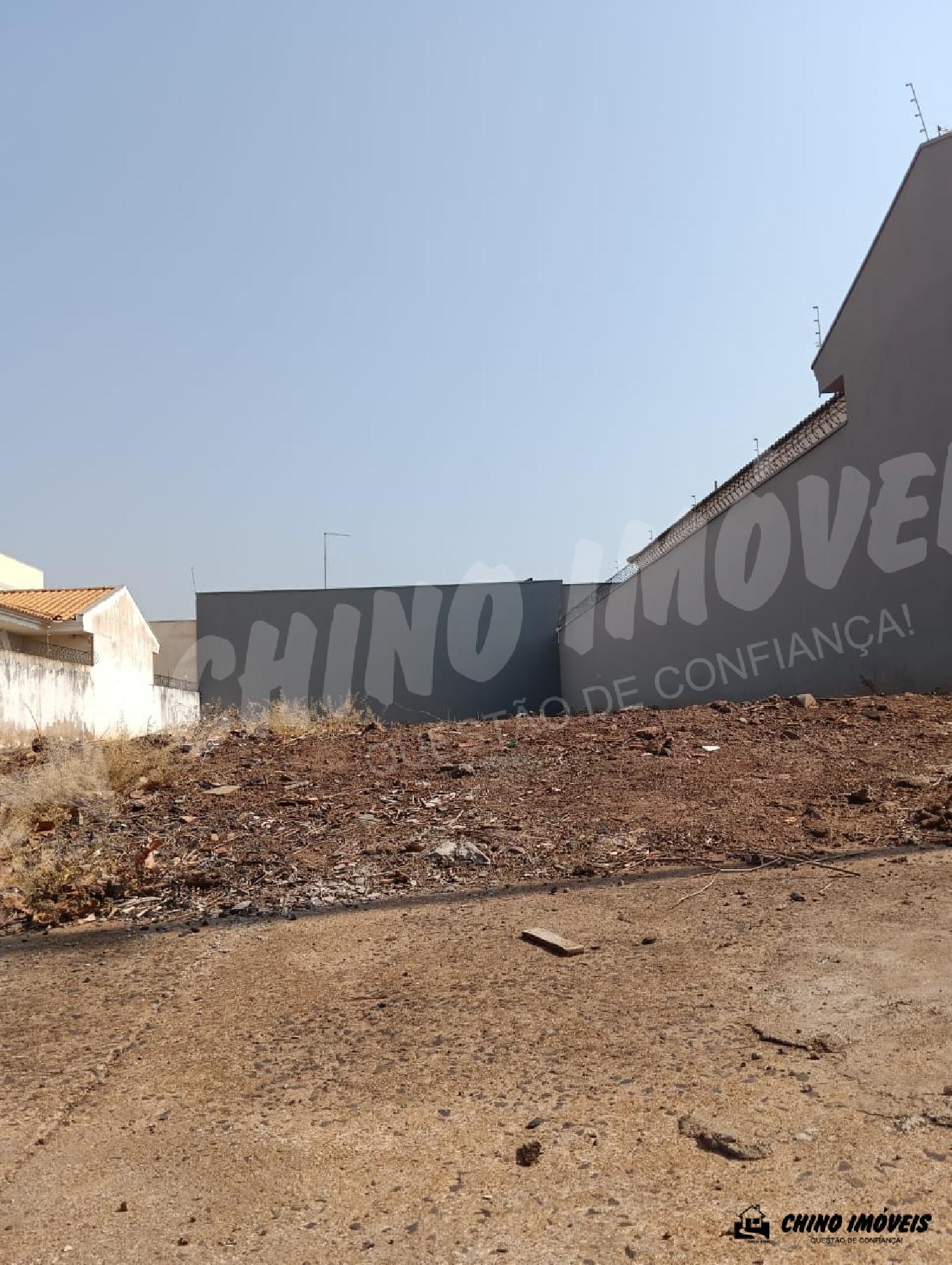 Terreno para Venda no Bairro Friozi