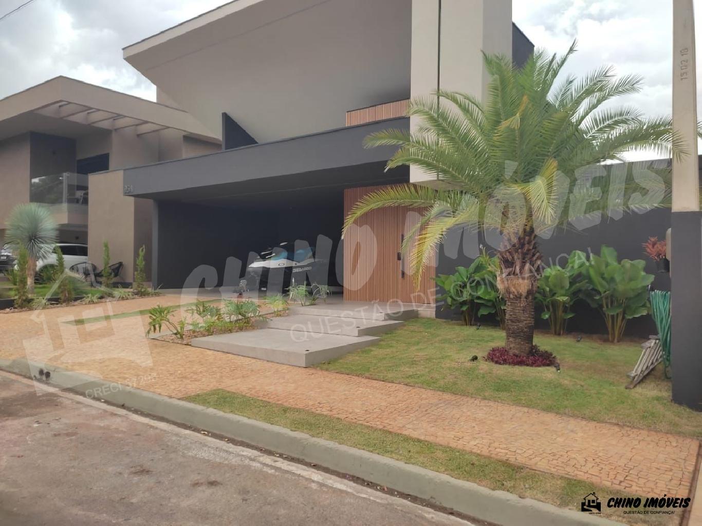Linda Casa no Condomínio Vila Lobos