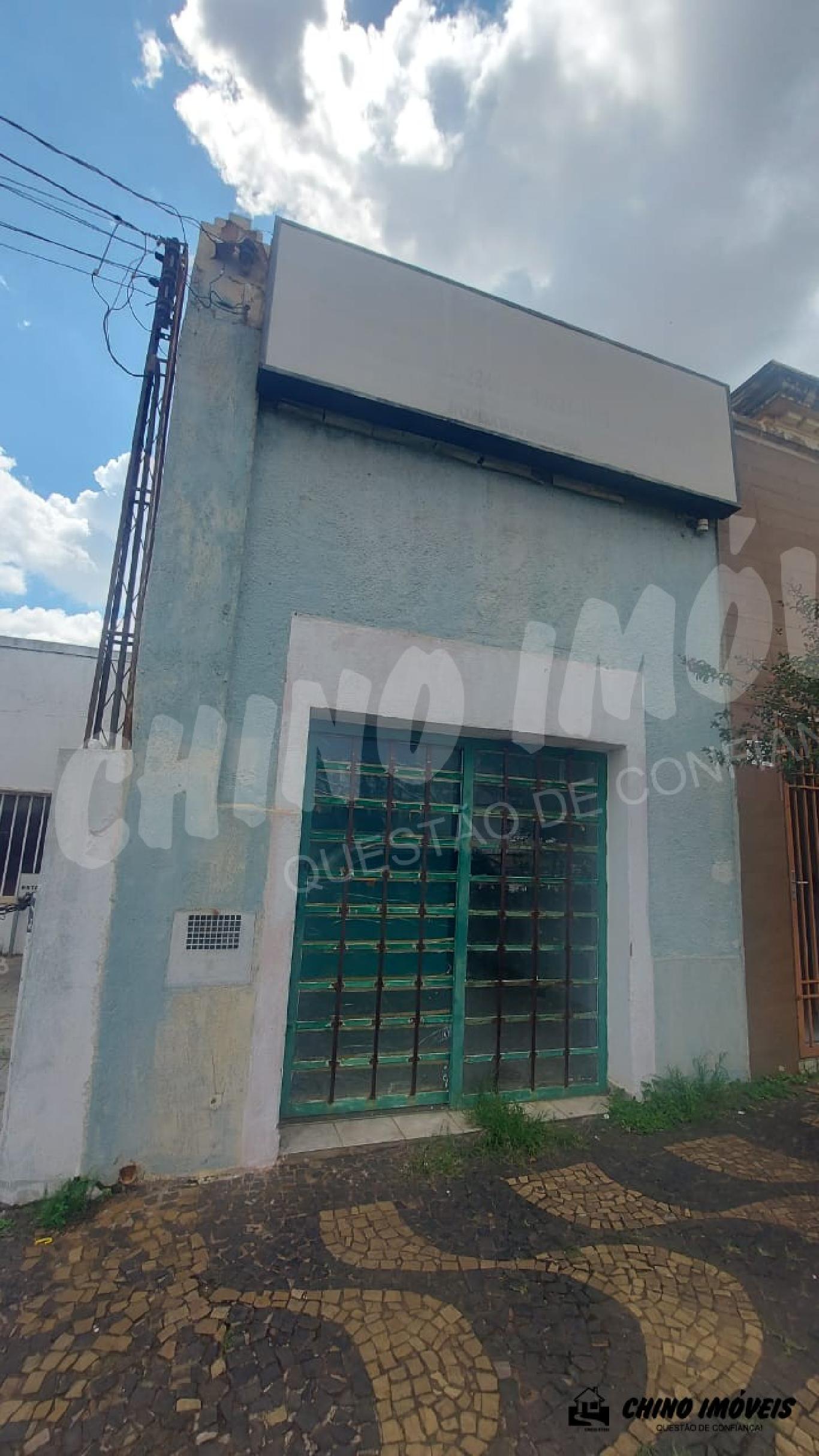 Aluga-se Salão na Rua São Paulo