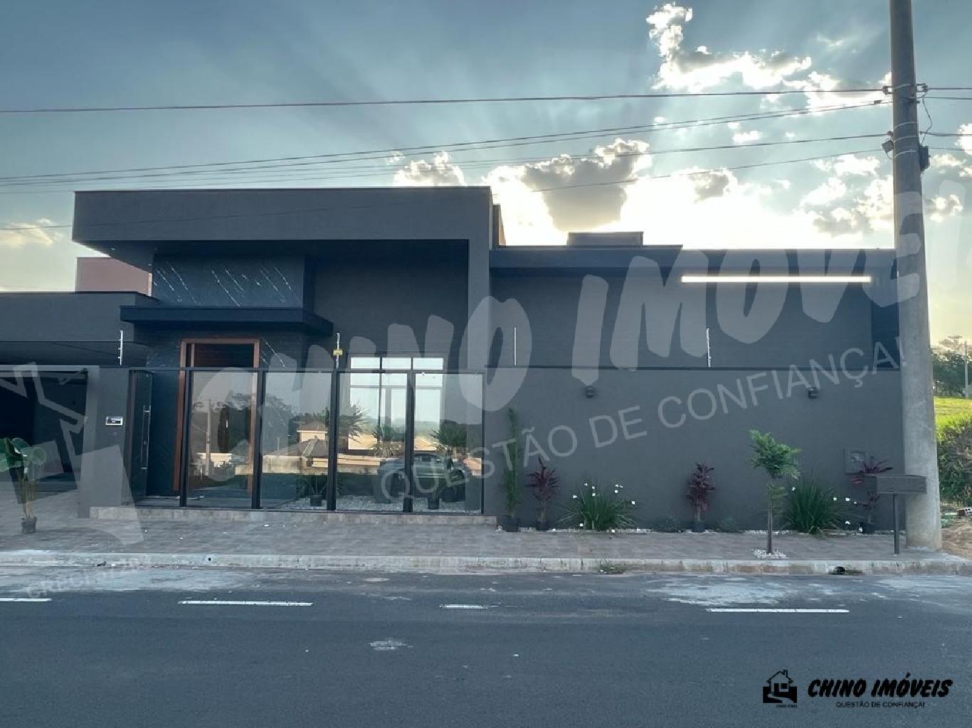 Linda Casa no Jardim Santa Paula